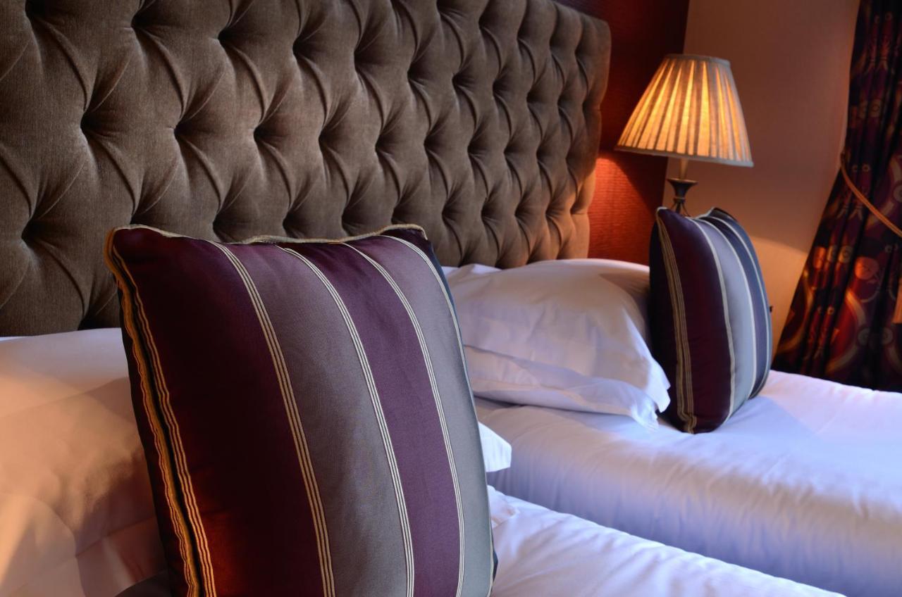 Hotel Inglewood Manor à Ledsham  Extérieur photo