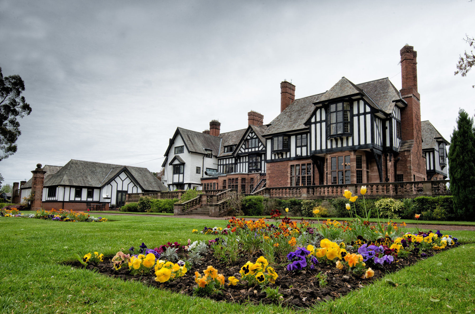 Hotel Inglewood Manor à Ledsham  Extérieur photo