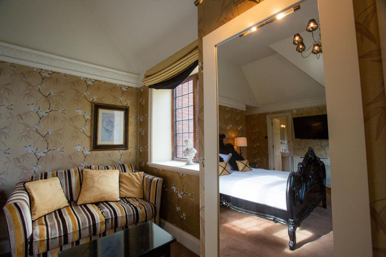 Hotel Inglewood Manor à Ledsham  Extérieur photo